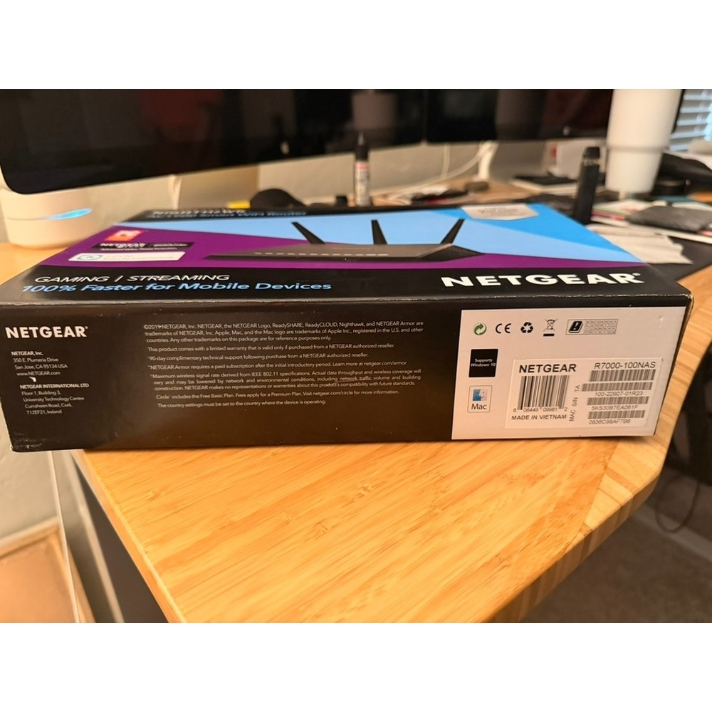 Netgear Nighthawk R7000 AC1900 Smart WiFi Router OS Black - Picture 3 of 3